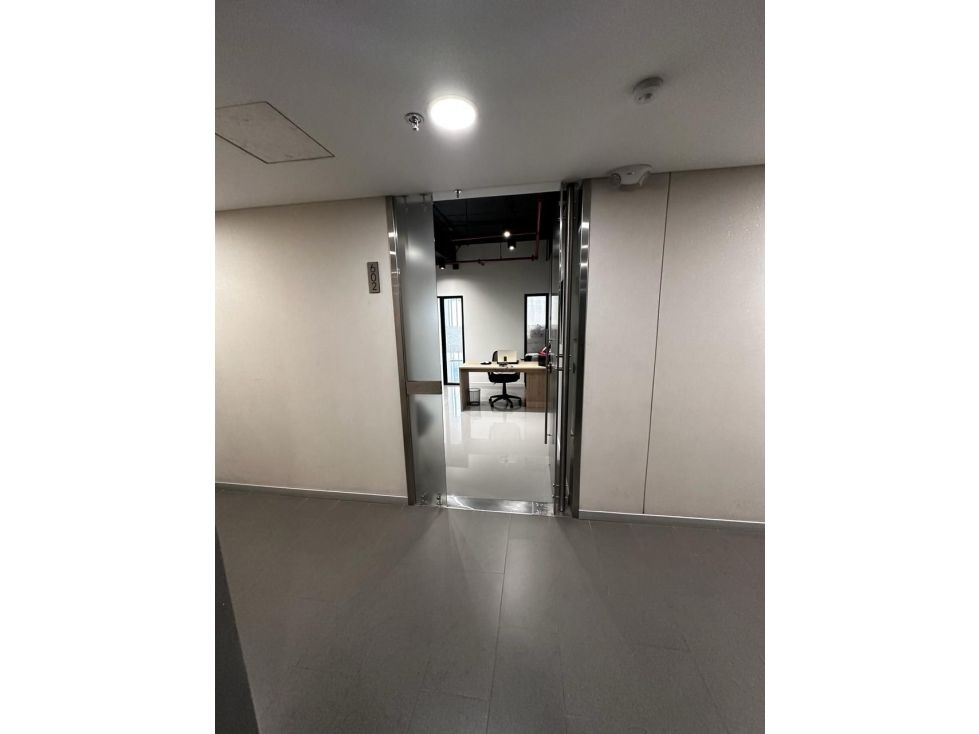 Oficina en venta Cundinamarca Bogotá La Veracruz 57 m2 Habitaciones 0 Baños 0 Garajes 1 Precio $550000000