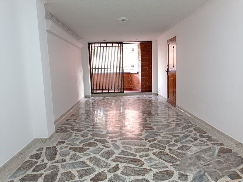 Apartamento en arriendo Antioquia Medellín San Joaquin 112 m2 Habitaciones 3 Baños 2 Garajes 1 Precio $2800000