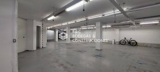 Bodega en arriendo Antioquia Medellín El Poblado 1880 m2 Habitaciones 0 Baños 8 Garajes 0 Precio $40000000