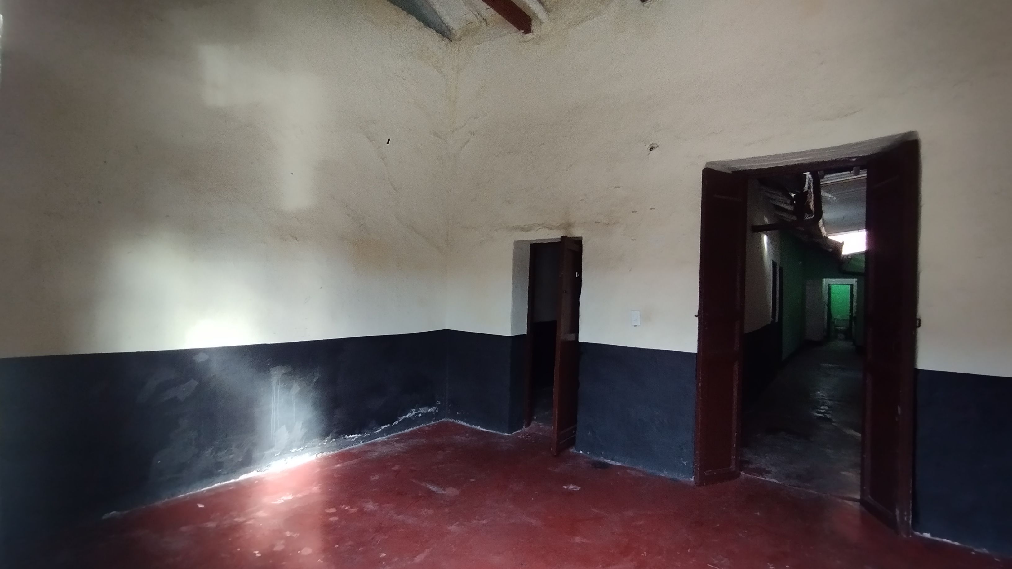 Casa en arriendo o venta Santander Bucaramanga Girardot 100 m2 Habitaciones 4 Baños 1 Garajes 0 Precio venta $285000000 Precio arriendo $950000