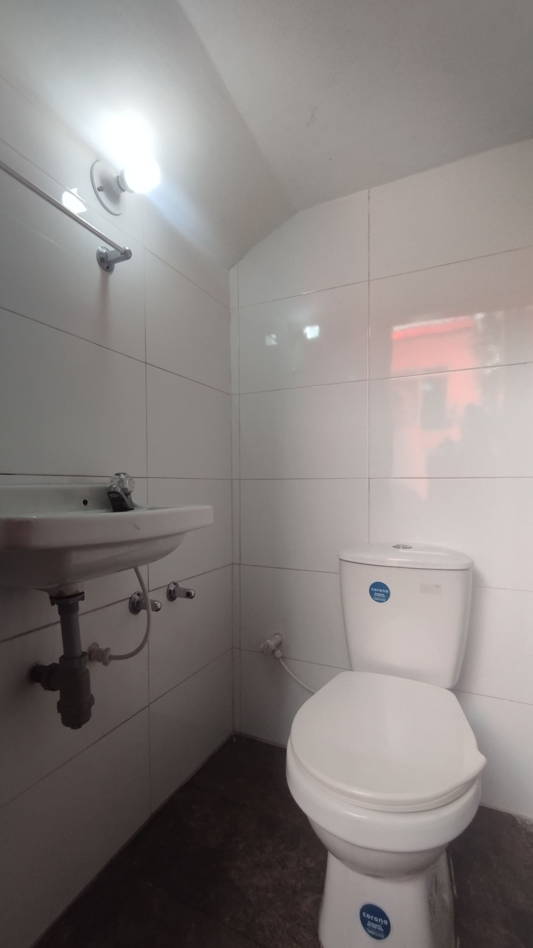 Casa en arriendo o venta Santander Bucaramanga Mercedes 231 m2 Habitaciones 3 Baños 5 Garajes 2 Precio venta $950000000 Precio arriendo $4500000