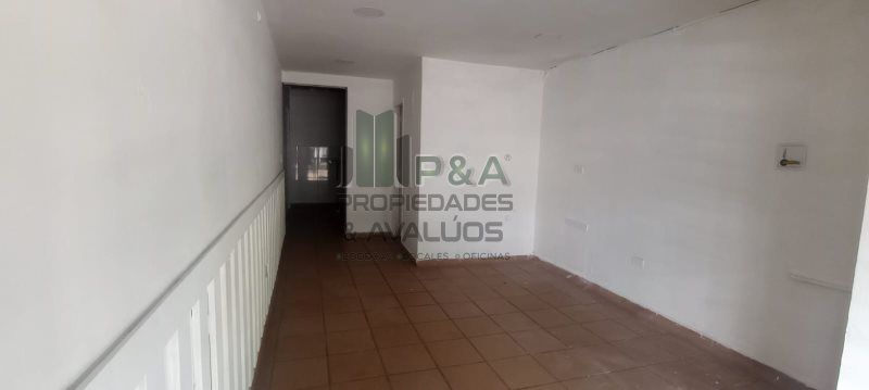 Local en arriendo Antioquia Medellín Granizal 40 m2 Habitaciones 0 Baños 1 Garajes 0 Precio $2000000