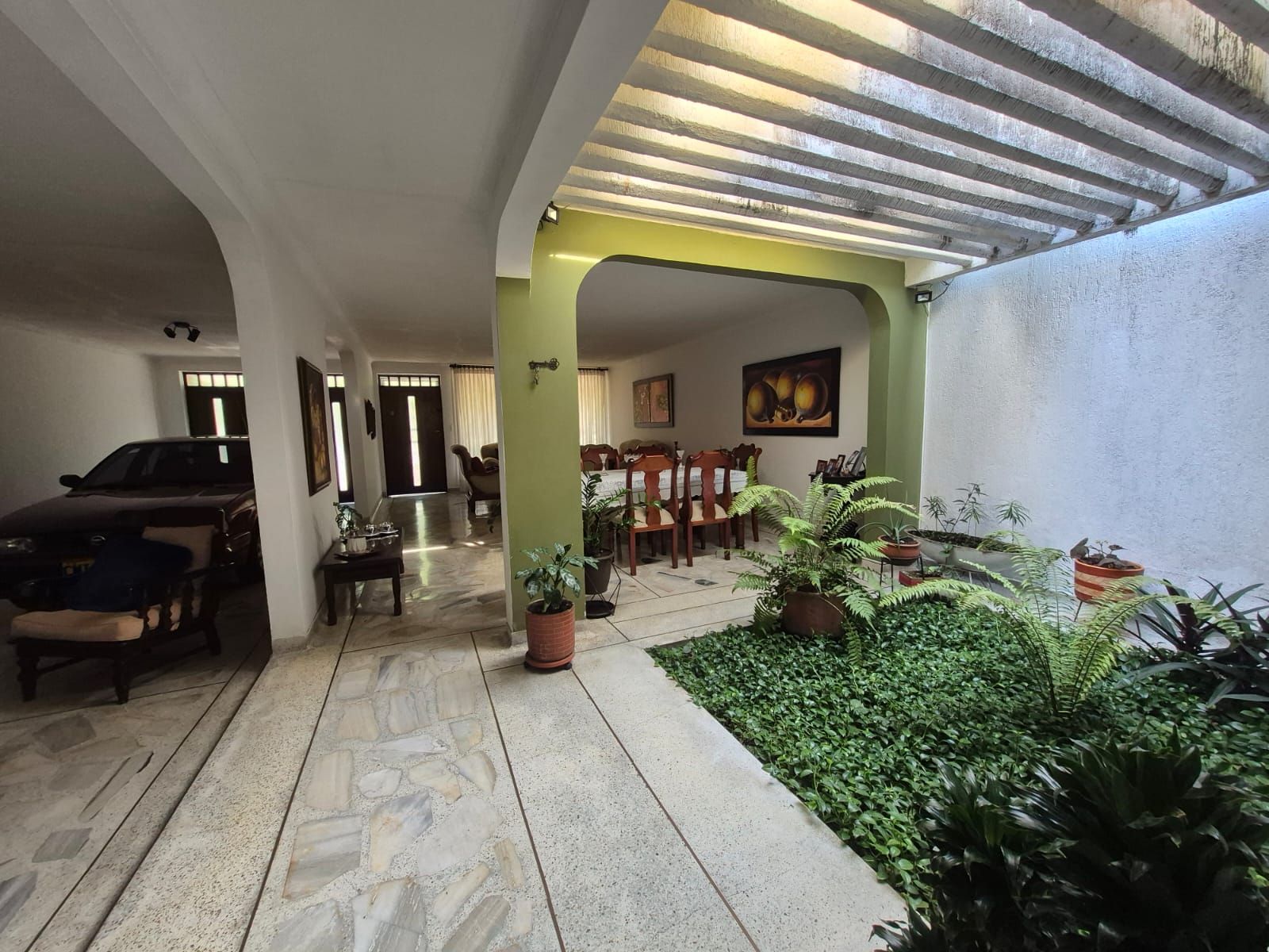 Casa en venta Valle Del Cauca Cali San Fernando Nuevo 306 m2 Habitaciones 6 Baños 5 Garajes 2 Precio $1400000000