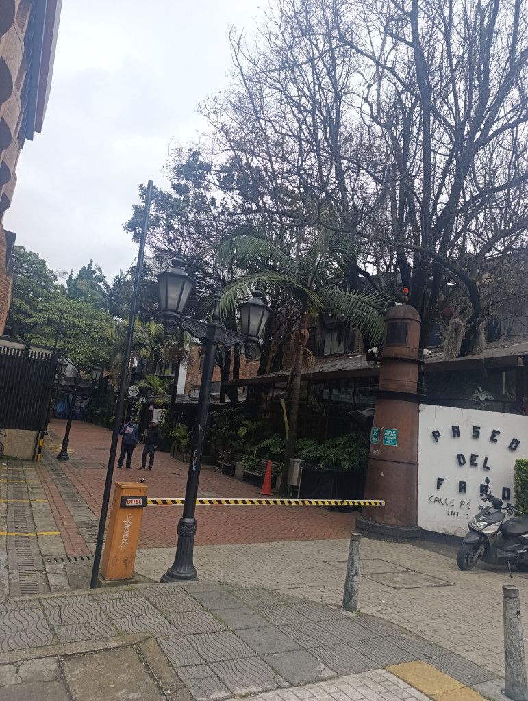 Oficina en arriendo Cundinamarca Bogotá El Retiro 90 m2 Habitaciones 0 Baños 2 Garajes 0 Precio $5500000