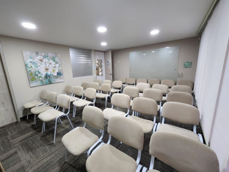 Oficina en arriendo Cundinamarca Bogotá Quinta Camacho 25 m2 Habitaciones 0 Baños 2 Garajes 1 Precio $2200000