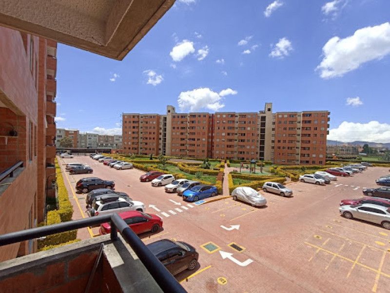Apartamento en venta Cundinamarca Mosquera El Dorado 50 m2 Habitaciones 3 Baños 2 Garajes 0 Precio $185000000