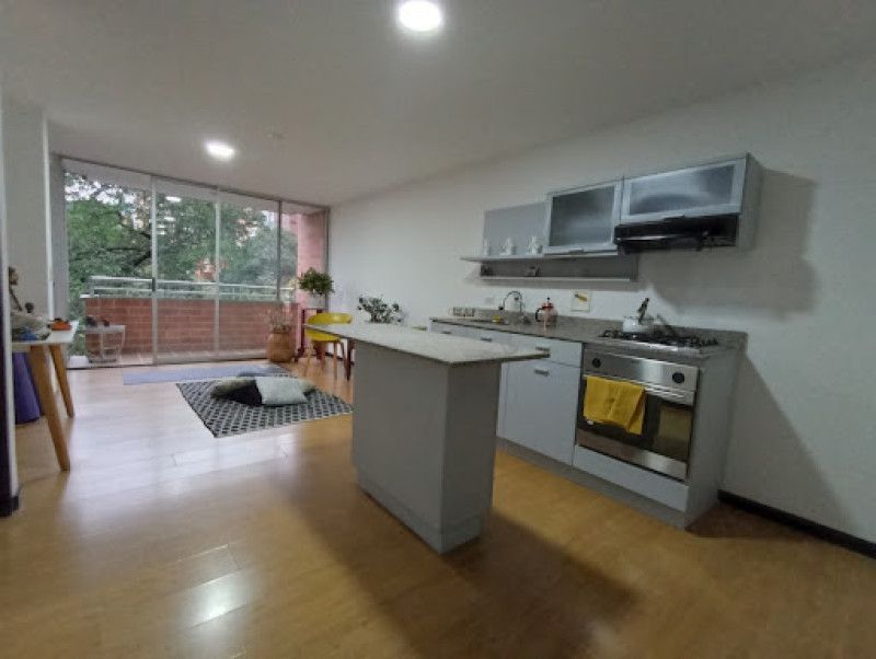 Apartaestudio en venta Antioquia Medellín La Florida 64 m2 Habitaciones 1 Baños 2 Garajes 1 Precio $650000000