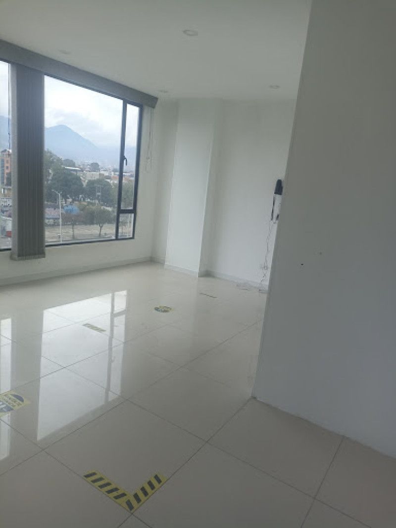 Oficina en venta Cundinamarca Bogotá Doce De Octubre 18 m2 Habitaciones 0 Baños 0 Garajes 1 Precio $145000000