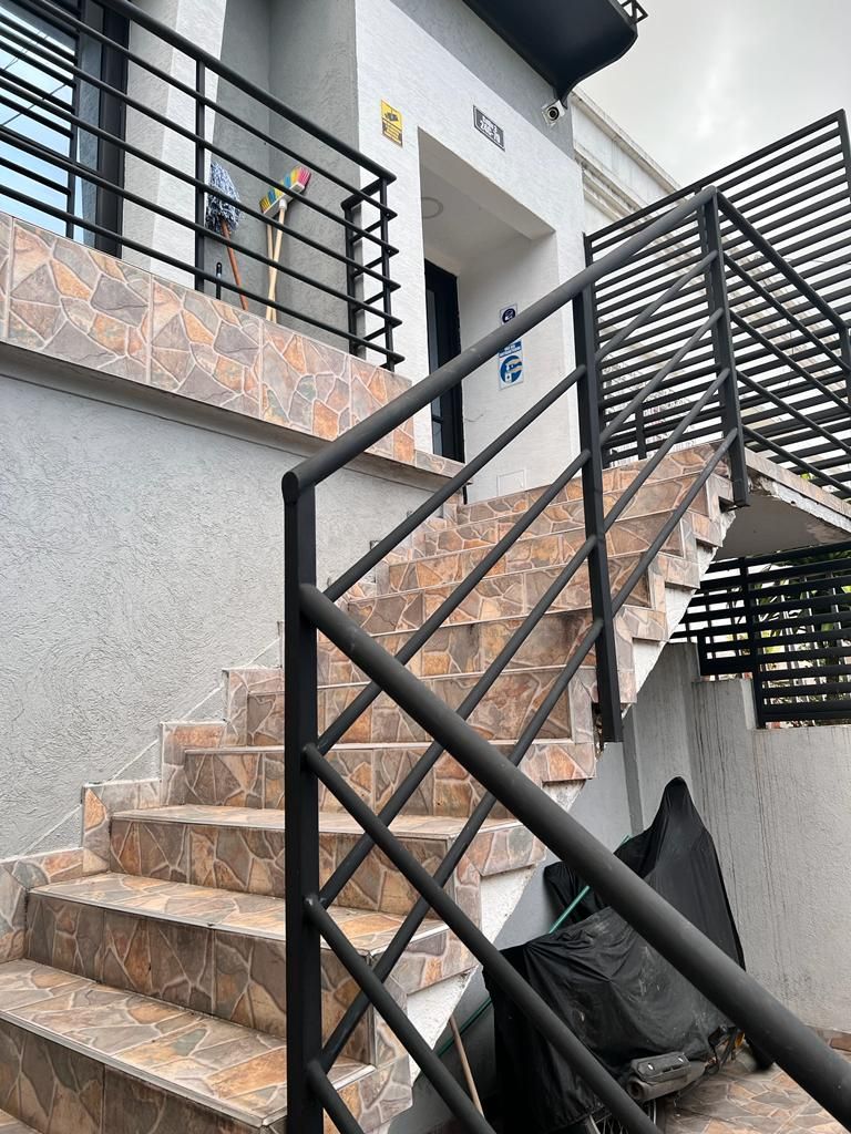 Edificio en venta Valle Del Cauca Cali San Fernando Nuevo 930 m2 Habitaciones 28 Baños 28 Garajes 1 Precio $2850000000