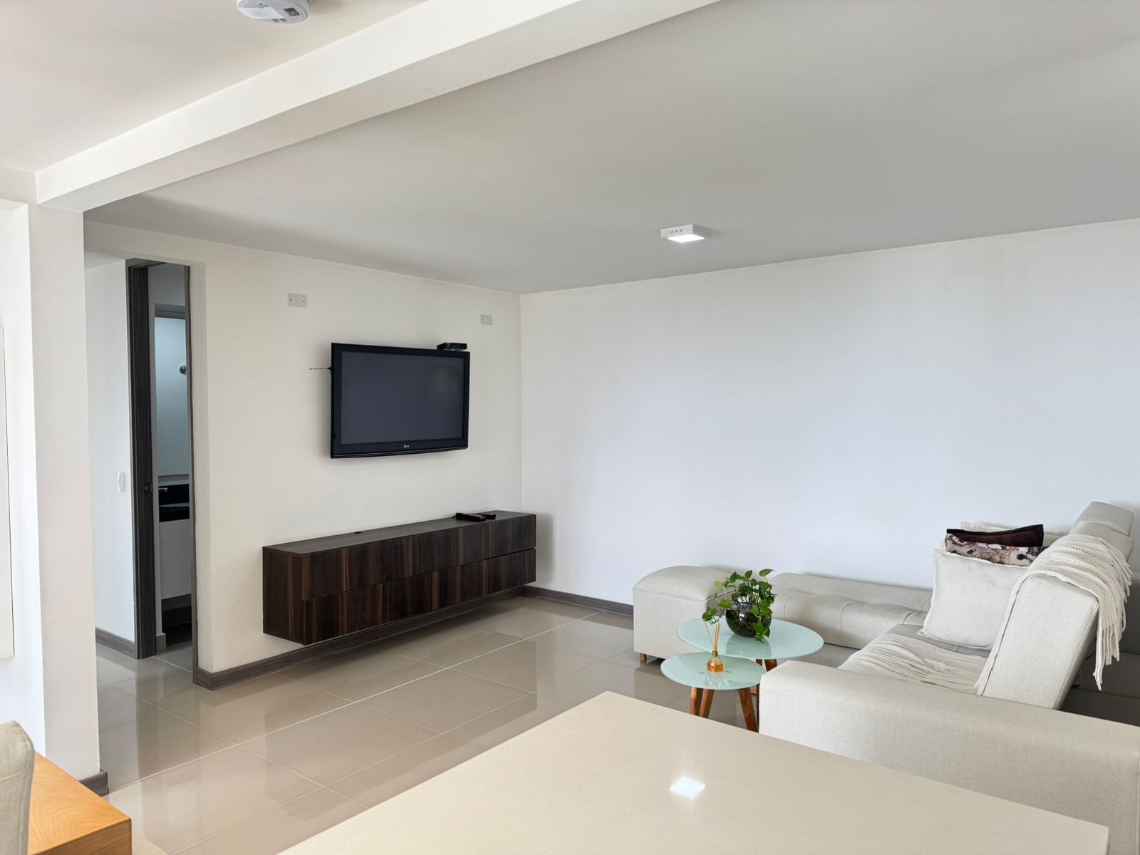Apartamento en venta Antioquia Itagüí Cr Villasol 88 m2 Habitaciones 2 Baños 2 Garajes 1 Precio $645000000