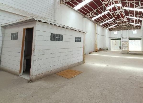 Bodega en arriendo Antioquia Bello Urbanización San Francisco 1040 m2 Habitaciones 0 Baños 4 Garajes 4 Precio $19000000