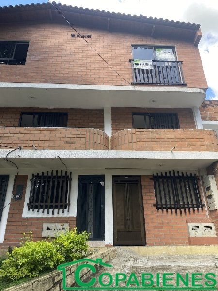 Apartamento en arriendo Antioquia Copacabana Canoas 65 m2 Habitaciones 3 Baños 2 Garajes 0 Precio $1300000