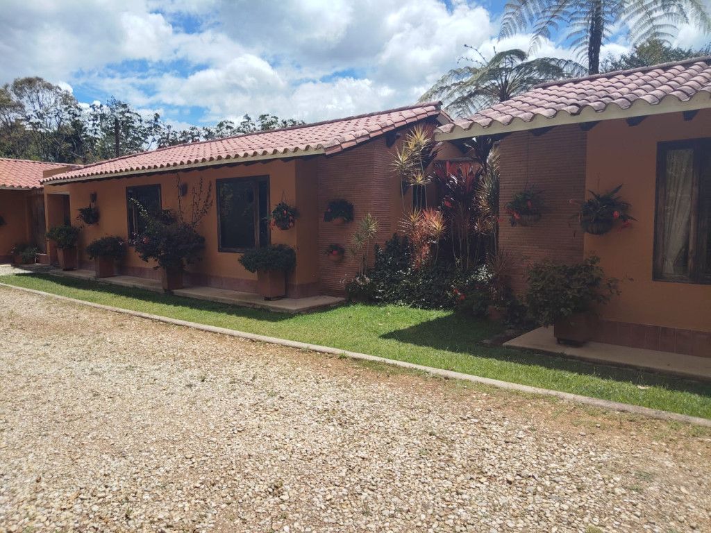 Casa Campestre en venta Antioquia Rionegro Rionegro 580 m2 Habitaciones 10 Baños 8 Garajes 10 Precio $2750000000