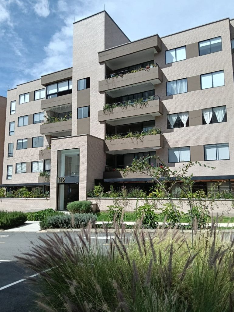 Apartamento en venta Antioquia El Retiro El Retiro 54 m2 Habitaciones 2 Baños 2 Garajes 2 Precio $600000000