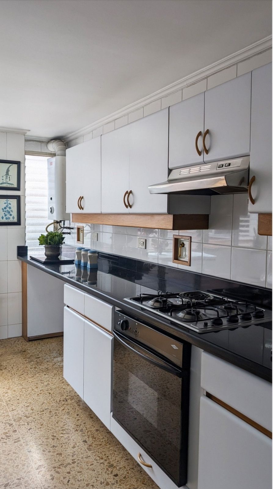 Apartamento en venta Antioquia Medellín Castropol 223 m2 Habitaciones 4 Baños 4 Garajes 1 Precio $1300000000