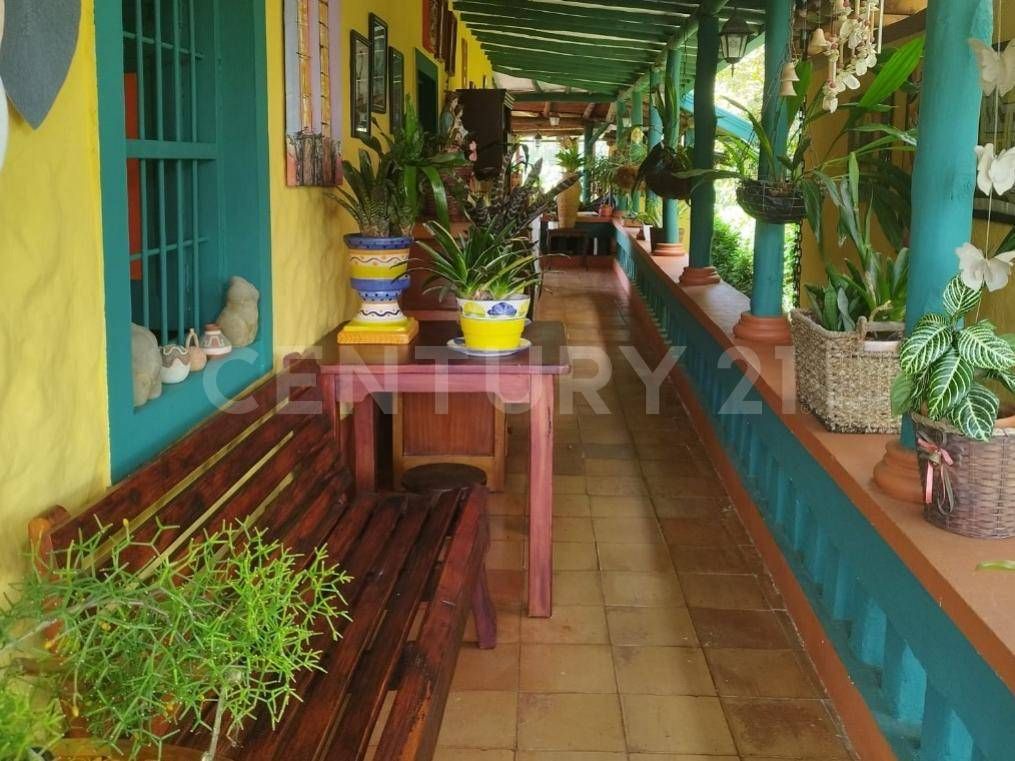 Finca en venta Antioquia Rionegro Rionegro 220 m2 Habitaciones 3 Baños 2 Garajes 1 Precio $1500000000