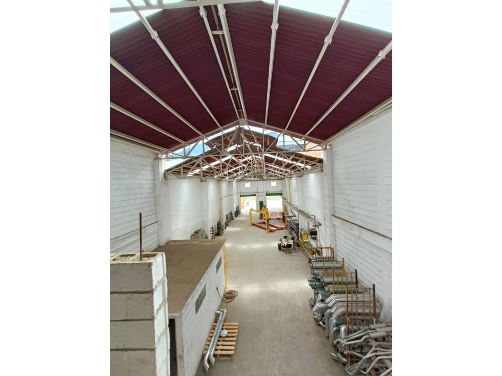 Bodega en arriendo Antioquia Bello Urbanización San Francisco 1040 m2 Habitaciones 0 Baños 2 Garajes 2 Precio $19000000