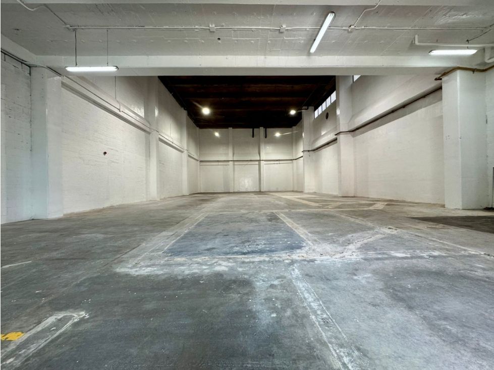 Bodega en arriendo Antioquia Copacabana Copacabana 550 m2 Habitaciones 0 Baños 3 Garajes 2 Precio $16000000