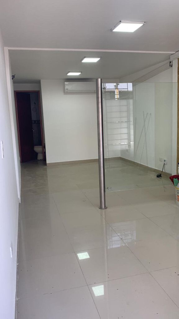 Local en arriendo Valle Del Cauca Cali Mayapan Las Vegas 23 m2 Habitaciones 0 Baños 0 Garajes 0 Precio $1100000