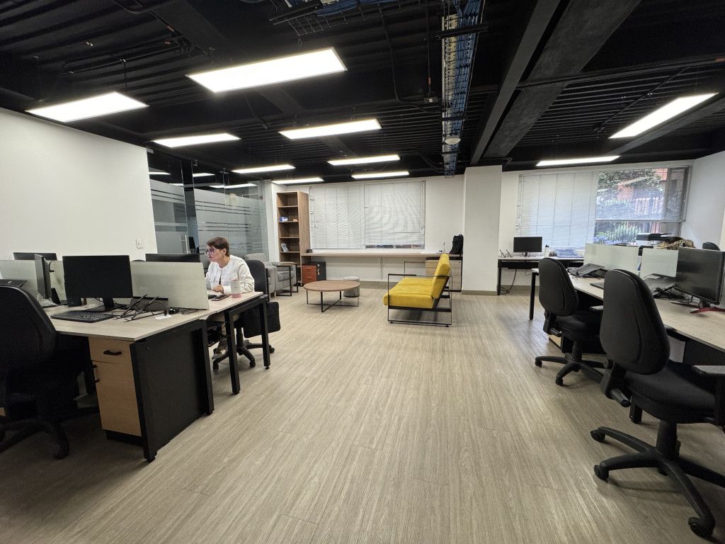 Oficina en arriendo Cundinamarca Bogotá Santa Bibiana 414 m2 Habitaciones 0 Baños 7 Garajes 5 Precio $51311000