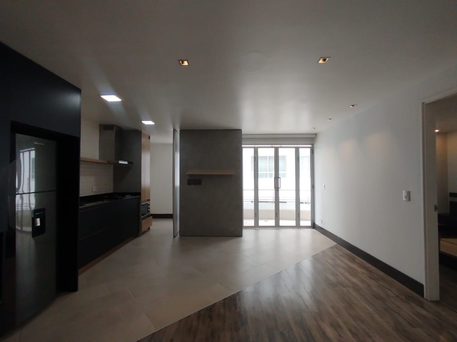 Apartaestudio en arriendo Risaralda Pereira Pinares Alto 65 m2 Habitaciones 1 Baños 2 Garajes 1 Precio $2500000