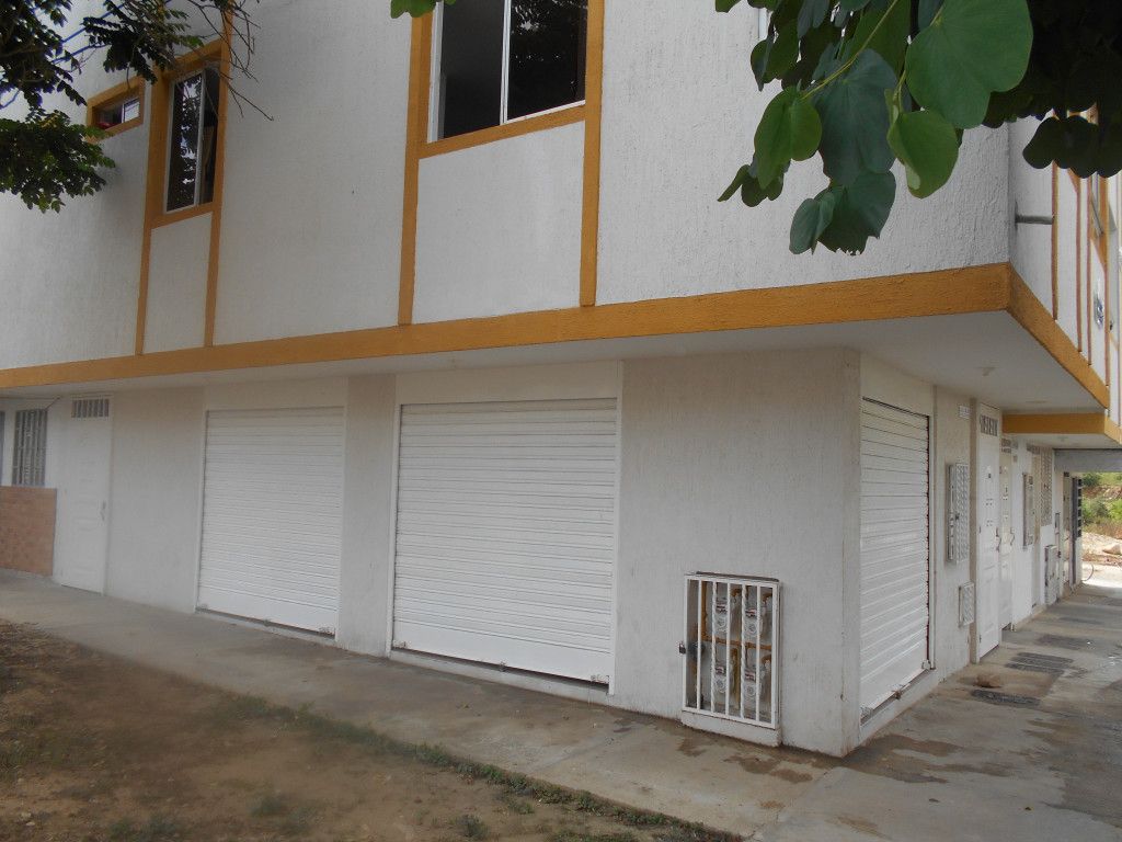 Local en arriendo Santander Girón Brisas Del Campo 35 m2 Habitaciones 0 Baños 1 Garajes 0 Precio $900000