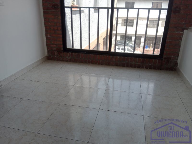 Apartaestudio en arriendo Antioquia Medellín San Benito 30 m2 Habitaciones 1 Baños 1 Garajes 0 Precio $1500000