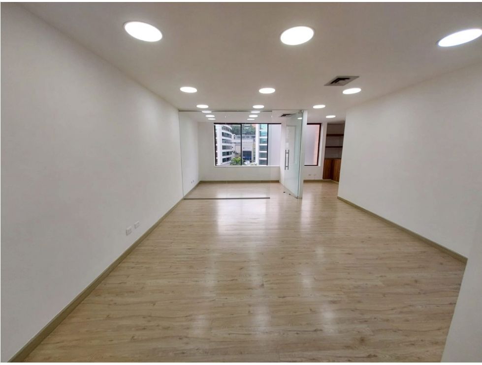 Oficina en arriendo Antioquia Medellín Alejandria 60 m2 Habitaciones 0 Baños 0 Garajes 1 Precio $5000000