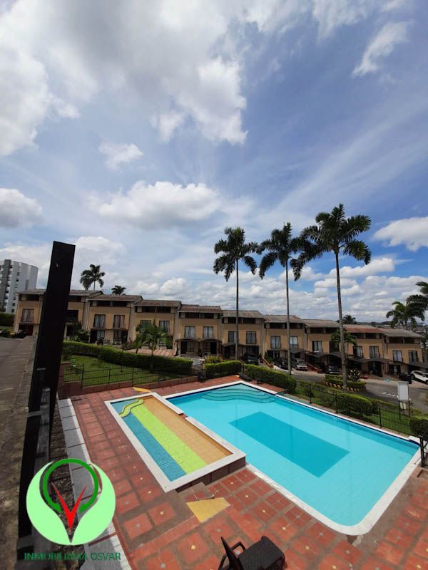 Casa en venta Risaralda Pereira Alcazares 115 m2 Habitaciones 3 Baños 2 Garajes 1 Precio $300000000