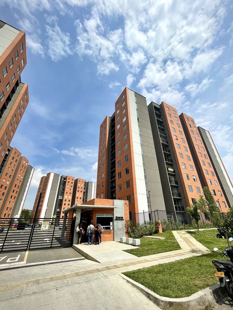 Apartamento en venta Valle Del Cauca Cali Conjunto Residencial Ambar 60 m2 Habitaciones 3 Baños 2 Garajes 0 Precio $248000000