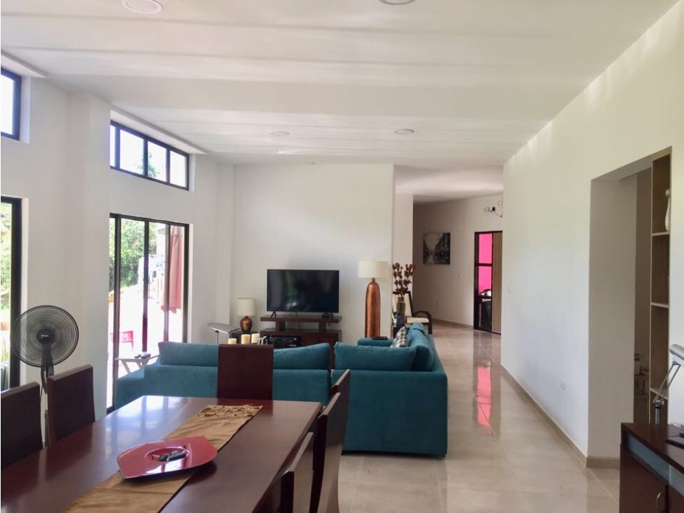 Casa Campestre en venta Risaralda Pereira Pereira 270 m2 Habitaciones 3 Baños 5 Garajes 6 Precio $1400000000