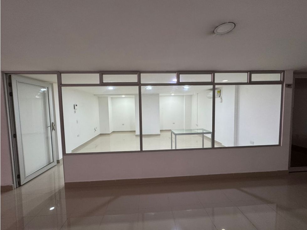 Oficina en arriendo Antioquia Sabaneta Santa Ana 32 m2 Habitaciones 0 Baños 1 Garajes 0 Precio $2200000