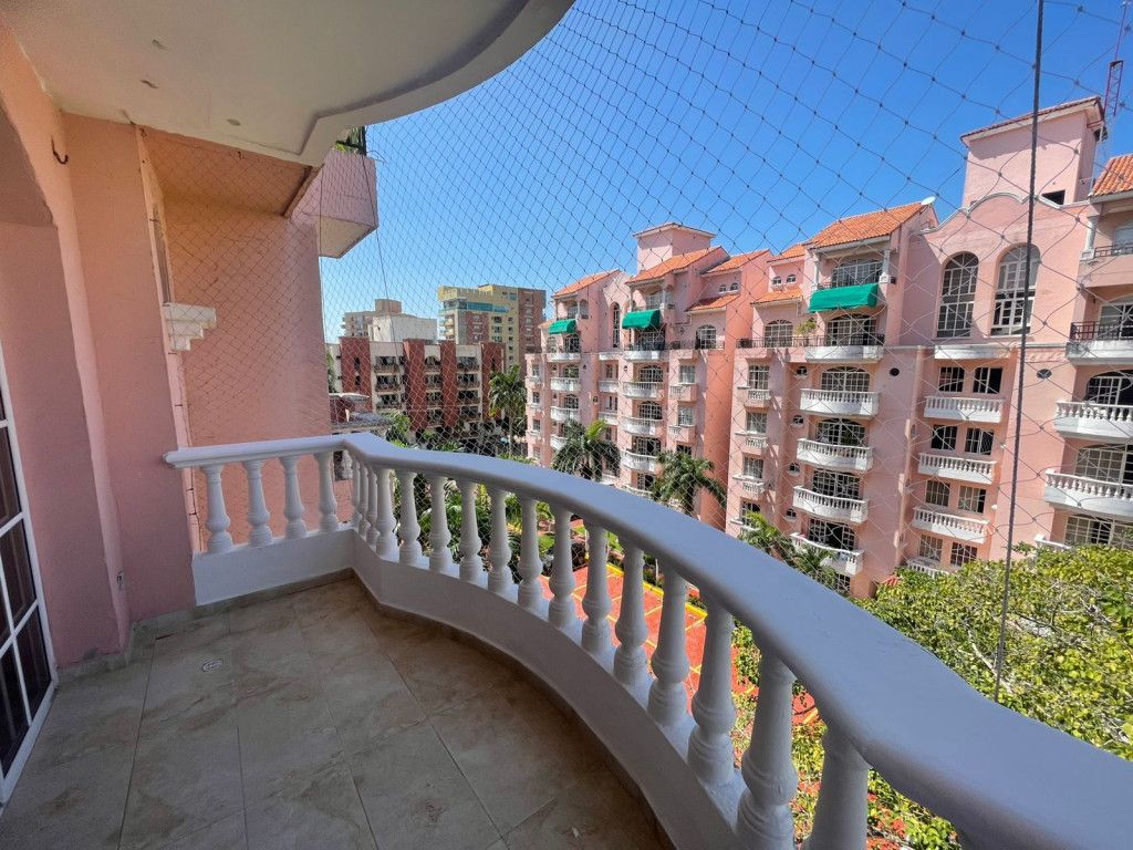 Apartamento en arriendo Atlántico Barranquilla Conjunto Residencial El Encanto 150 m2 Habitaciones 3 Baños 2 Garajes 2 Precio $4000000