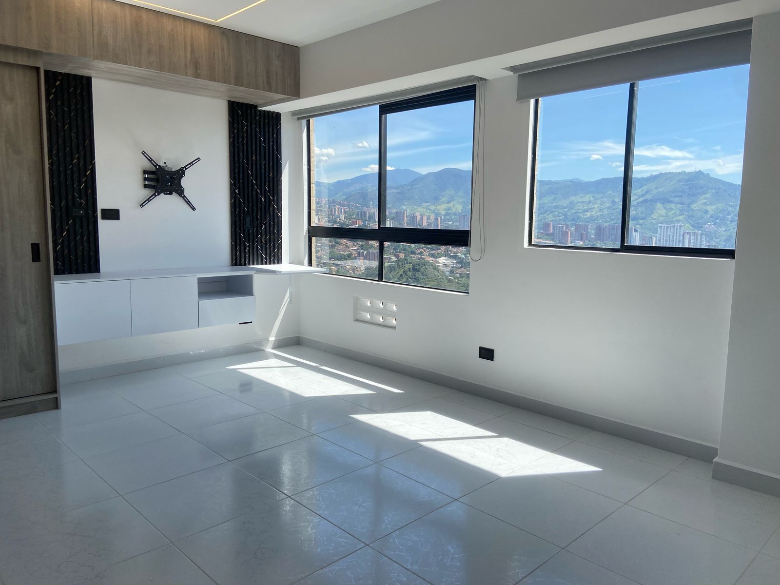 Apartamento en arriendo Antioquia Sabaneta Holanda 30 m2 Habitaciones 1 Baños 1 Garajes 1 Precio $1950000