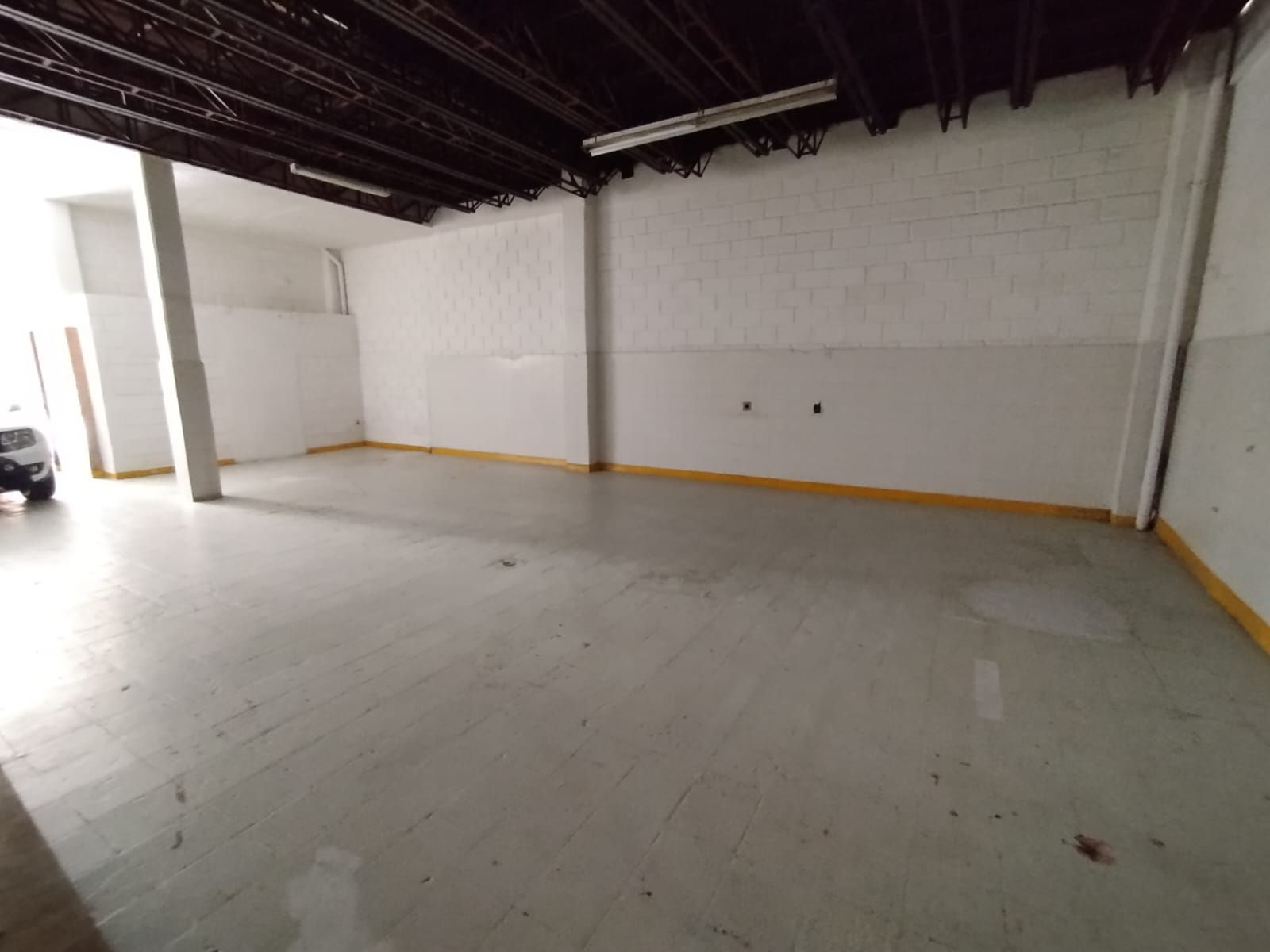 Bodega en arriendo Antioquia Bello La Florida 320 m2 Habitaciones 0 Baños 4 Garajes 1 Precio $10000000