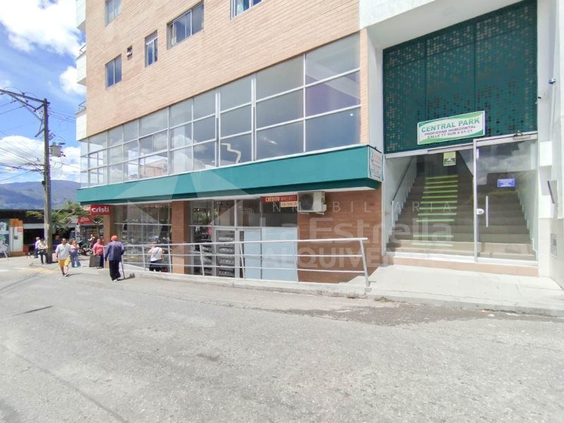 Local en venta Antioquia La Estrella Centro 134 m2 Habitaciones 0 Baños 2 Garajes 0 Precio $900000000