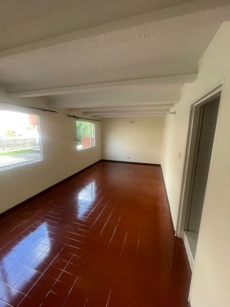 Apartamento en arriendo Cundinamarca Bogotá Los Cedritos 76 m2 Habitaciones 2 Baños 3 Garajes 1 Precio $1800000