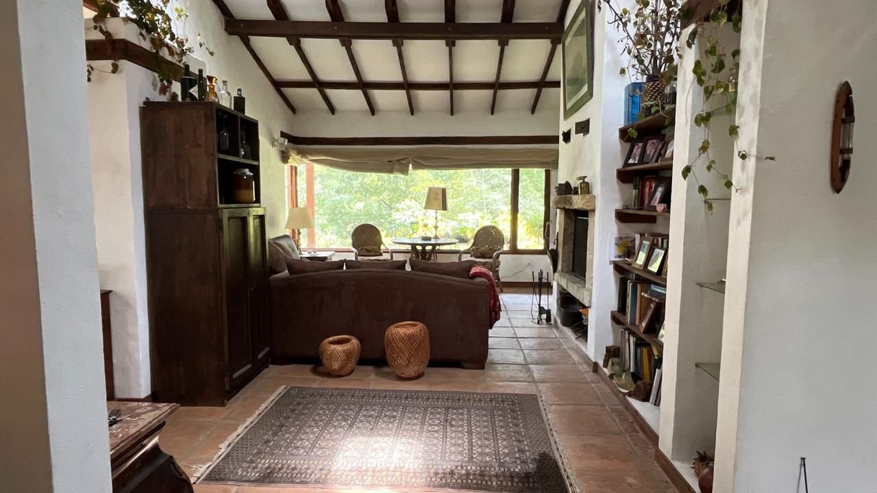 Finca en venta Cundinamarca Tabio Tabio 413 m2 Habitaciones 6 Baños 4 Garajes 4 Precio $1250000000