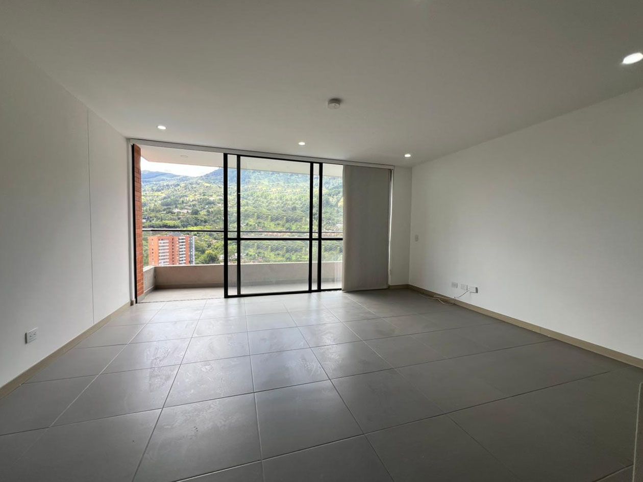 Apartamento en arriendo Antioquia Envigado La Ferreria 95 m2 Habitaciones 3 Baños 2 Garajes 2 Precio $5150000