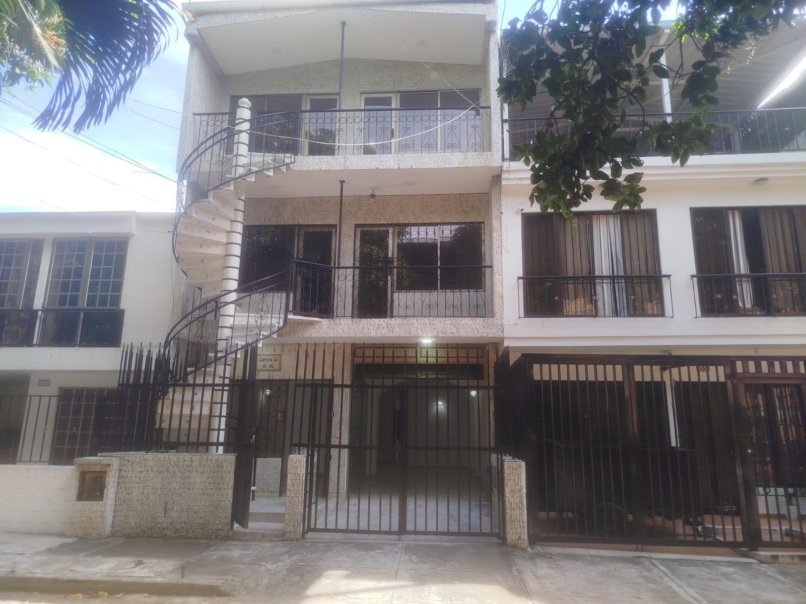 Casa en venta Valle Del Cauca Cali Ciudad 2000 342 m2 Habitaciones 6 Baños 8 Garajes 1 Precio $670000000