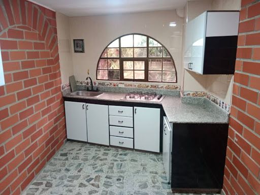 Casa en arriendo Antioquia Envigado La Pradera 80 m2 Habitaciones 3 Baños 1 Garajes 0 Precio $3000000