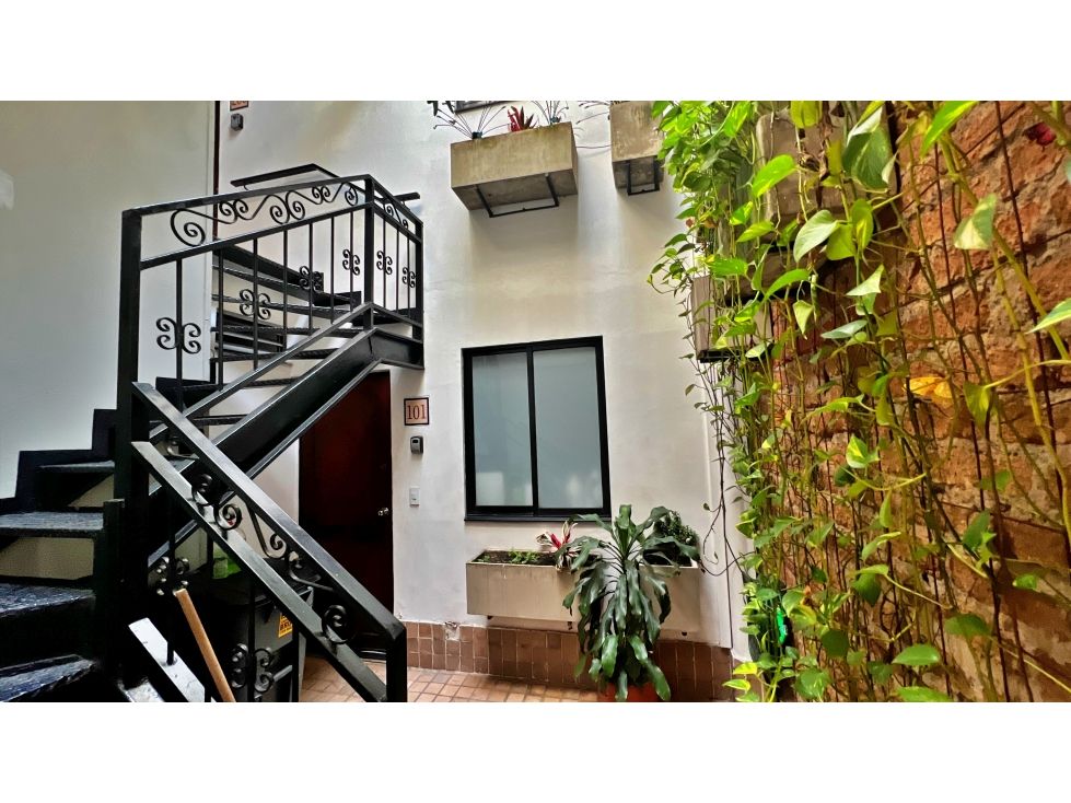 Edificio en venta Valle Del Cauca Cali San Pedro 385 m2 Habitaciones 9 Baños 10 Garajes 3 Precio $1155131000