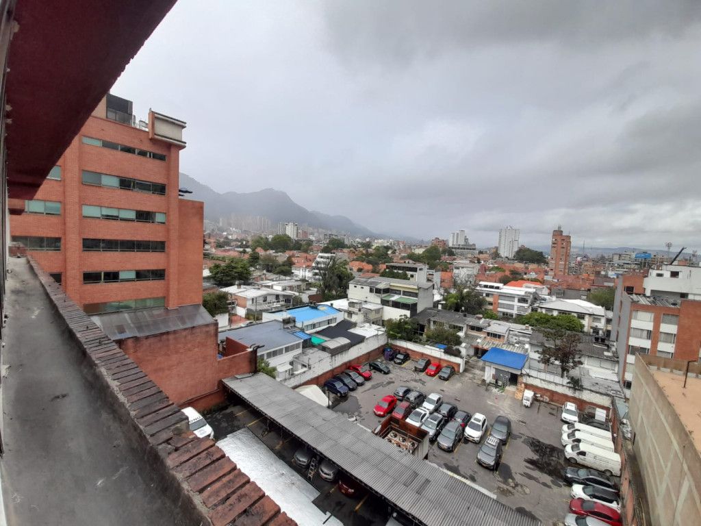 Oficina en arriendo Cundinamarca Bogotá Quinta Camacho 439 m2 Habitaciones 0 Baños 4 Garajes 2 Precio $28212109