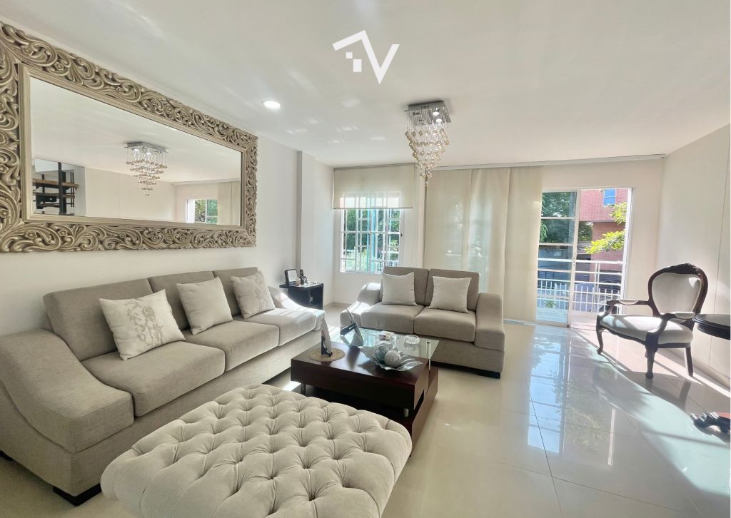 Casa en venta Atlántico Barranquilla Villa Santos 168 m2 Habitaciones 3 Baños 5 Garajes 2 Precio $800000000