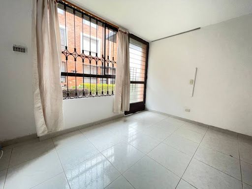 Casa en venta Cundinamarca Mosquera Cr Torcaza 70 m2 Habitaciones 4 Baños 3 Garajes 0 Precio $220000000