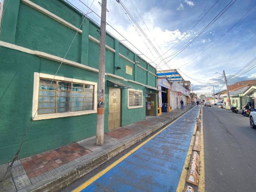 Casa en venta Cundinamarca Funza Centro 291 m2 Habitaciones 6 Baños 3 Garajes 1 Precio $1300000000