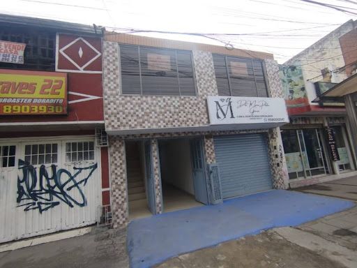 Casa en venta Cundinamarca Bogotá Álamos Norte 186 m2 Habitaciones 1 Baños 4 Garajes 0 Precio $730000000