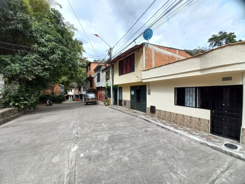 Casa en venta Tolima Ibagué Br Las Delicias 60 m2 Habitaciones 2 Baños 2 Garajes 0 Precio $155000000