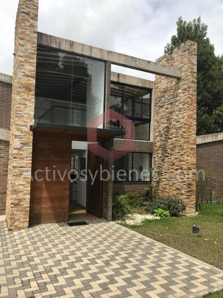 Casa en venta Antioquia San Pedro San Pedro 1200 m2 Habitaciones 5 Baños 6 Garajes 5 Precio $1600000000