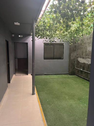 Casa en arriendo Antioquia Medellín La Floresta 350 m2 Habitaciones 9 Baños 3 Garajes 2 Precio $7000000